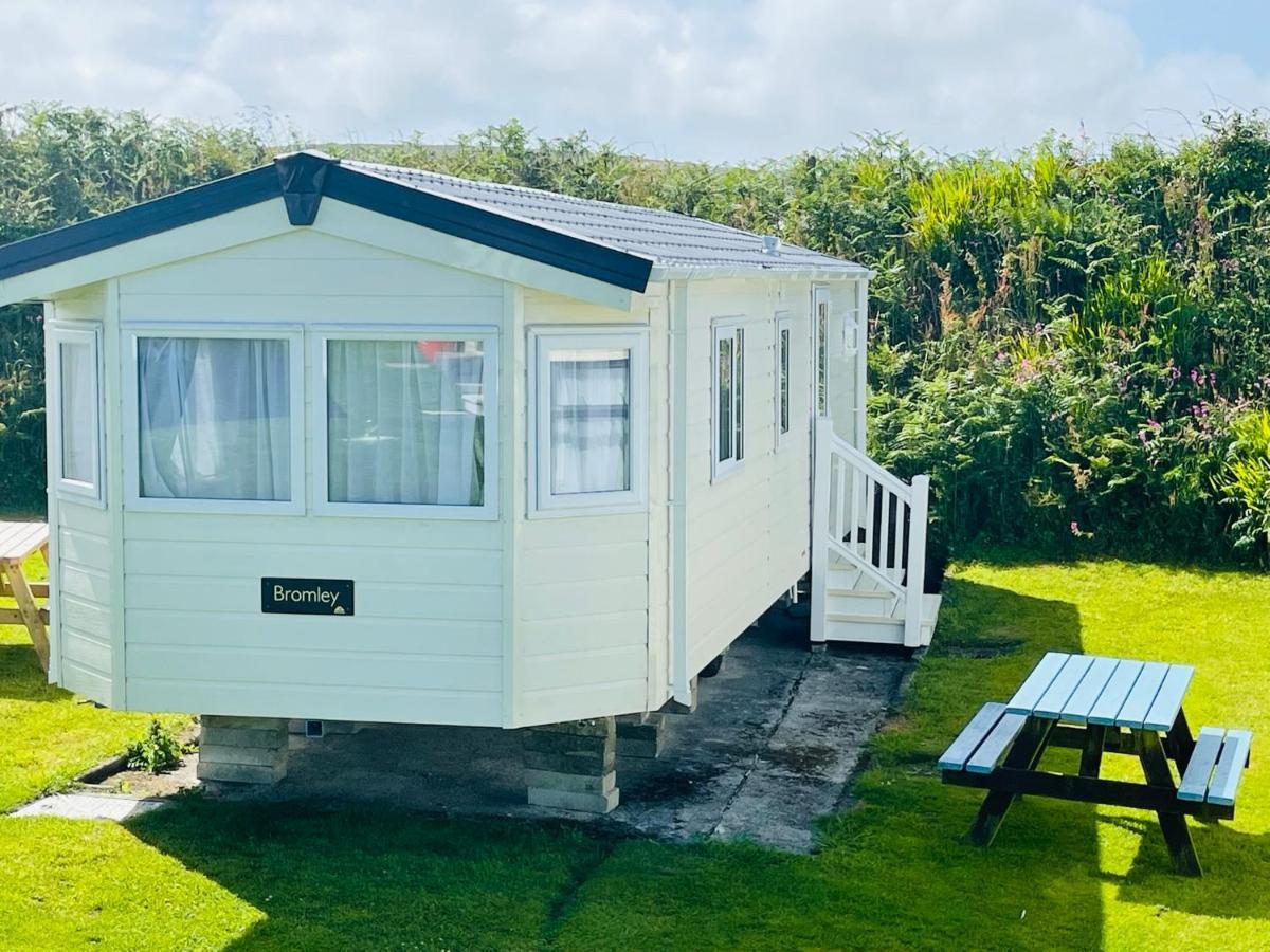 Roselands Caravan Park, Nr Lands End, Cornwall St Just Eksteriør billede