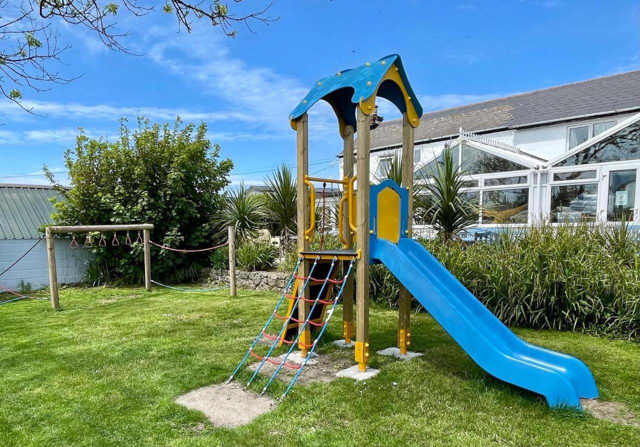 Roselands Caravan Park, Nr Lands End, Cornwall St Just Eksteriør billede
